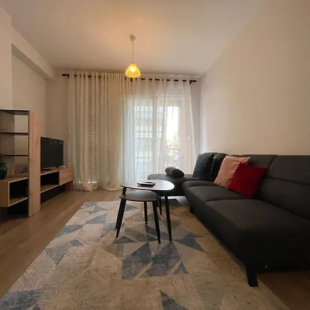 Bonbon 1 - Quiet 1 Bedroom Tirana