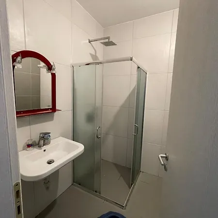 Bonbon 1 - Quiet 1 Bedroom Lejlighed Tirana