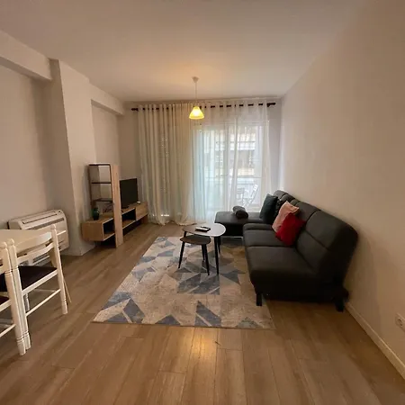 Bonbon 1 - Quiet 1 Bedroom Daire